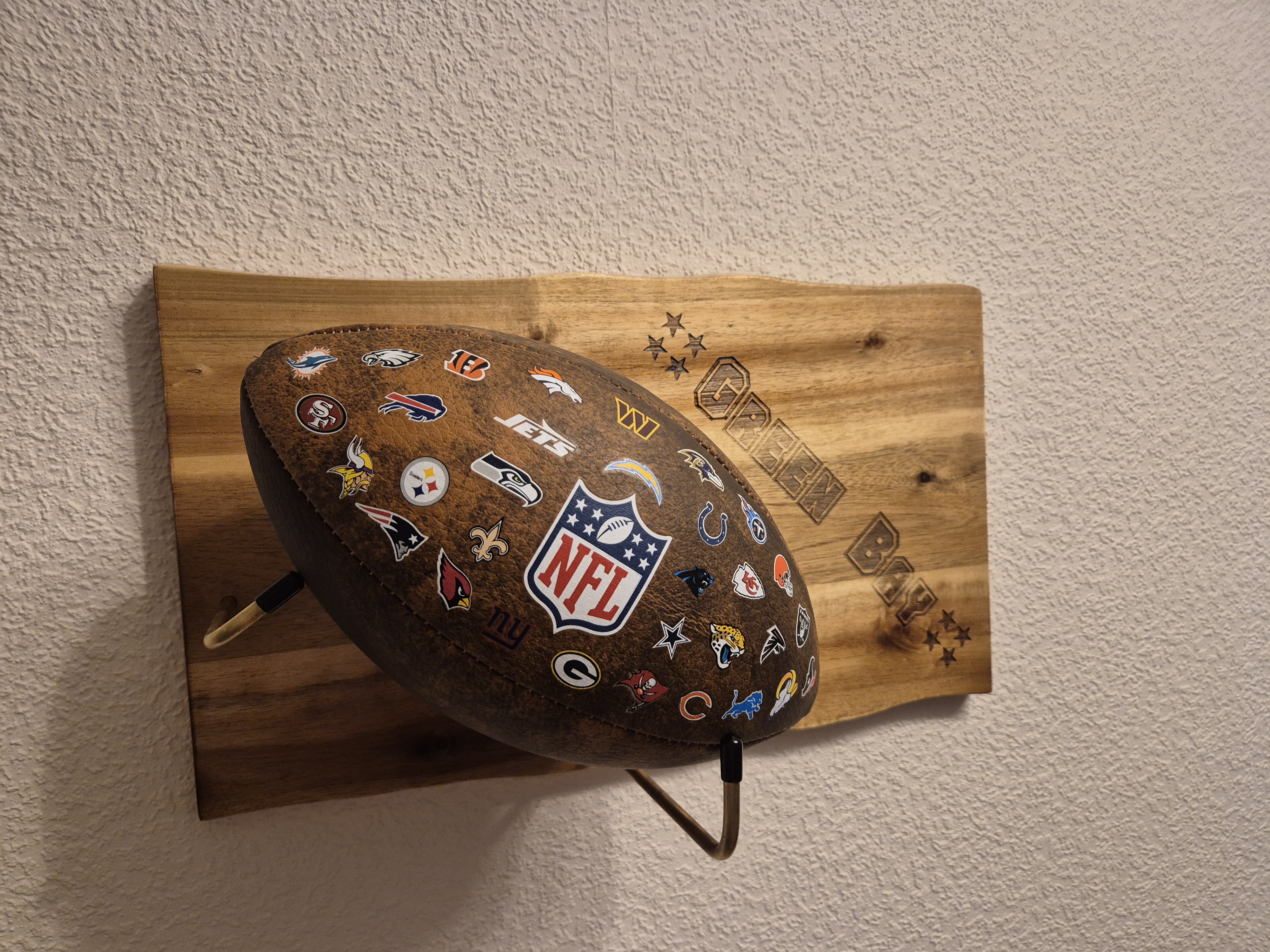 Bild für Präsentationsset für Football, Messing, inkl. offiziellem NFL-Junior-Size-Football